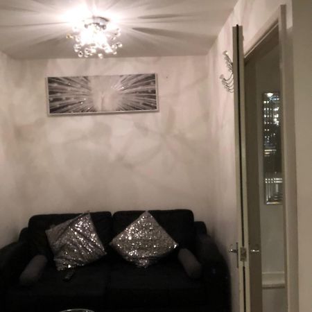 Northampton Central Oasis Zewnętrze zdjęcie